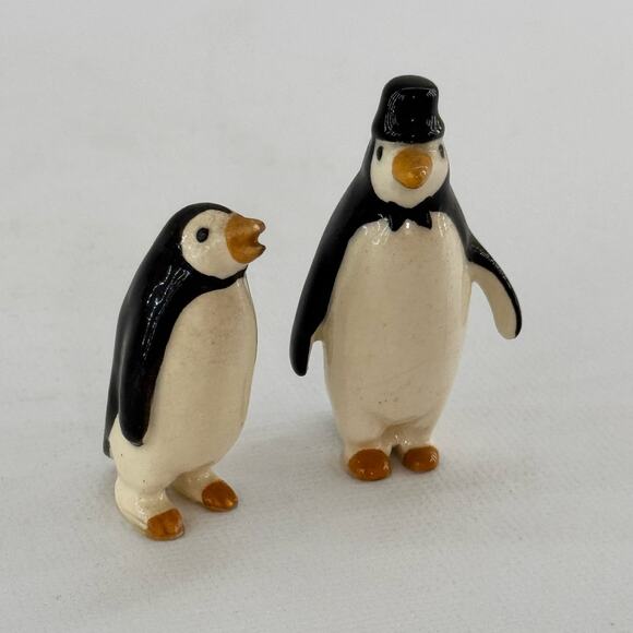 Vintage Hagen Renaker Miniature Porcelain Penguin Figurines Set of 2 - Picture 2 of 4